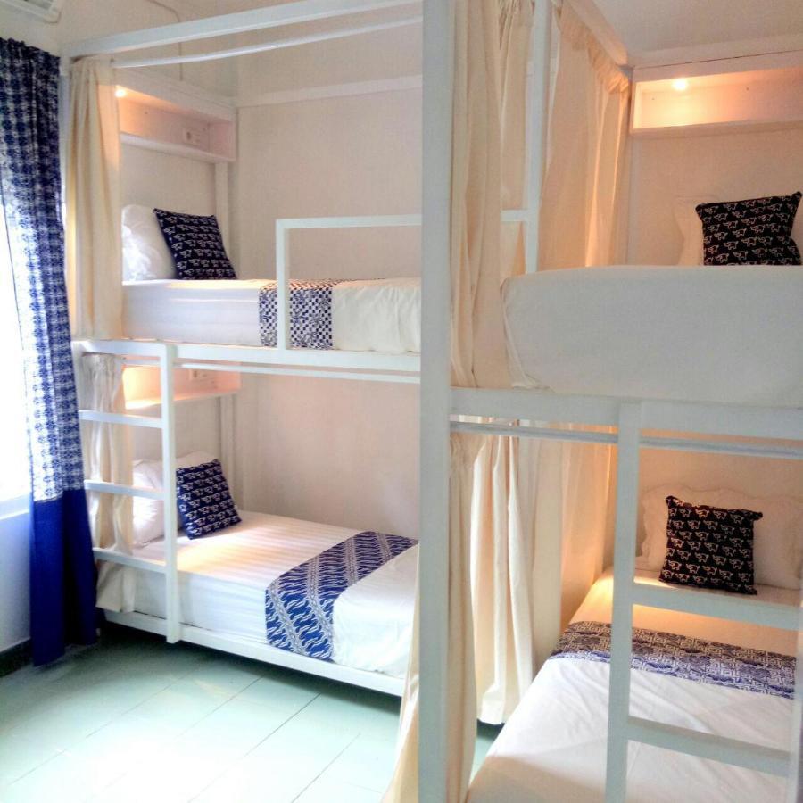 Pondok Sare Albergue Yogyakarta Exterior foto